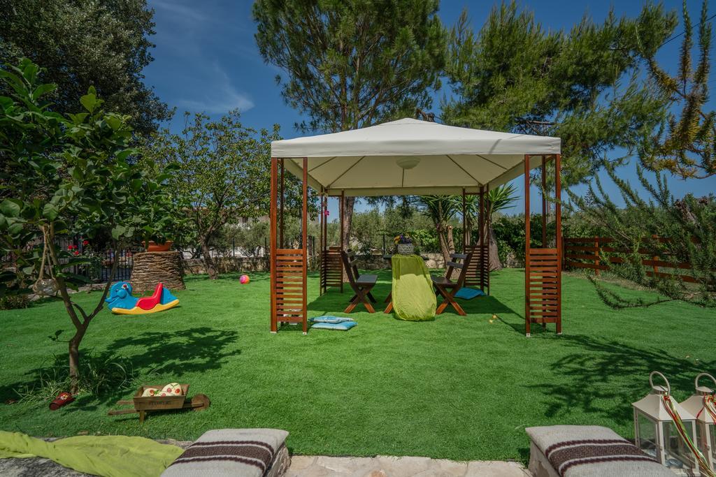 Alba Boutique Apartments Лаганас Екстер'єр фото